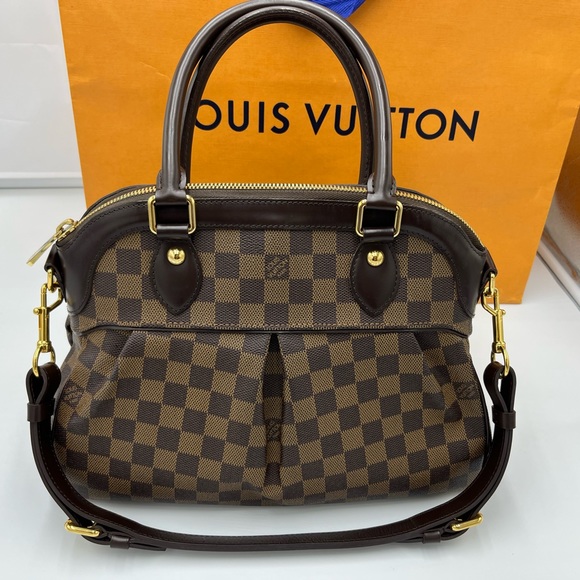 Luis Vuitton Damier Ebene Trevi PM - Picture 1 of 12